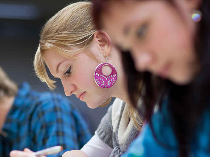 在线免费轰炸电话网页版